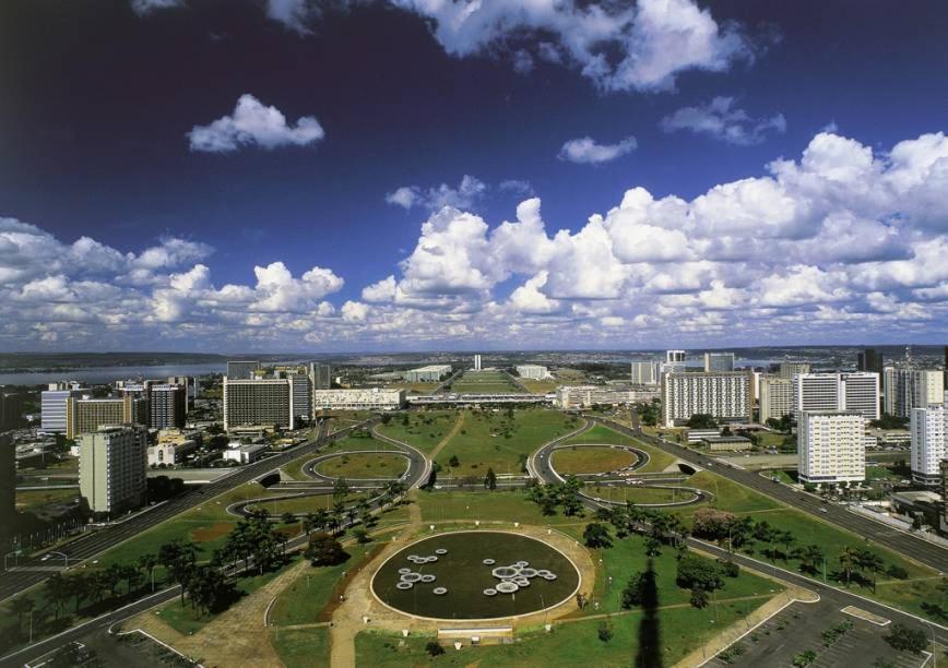 Flat - Esplanada Dos Ministerios - Centro De Brasilia Hotel Kültér fotó